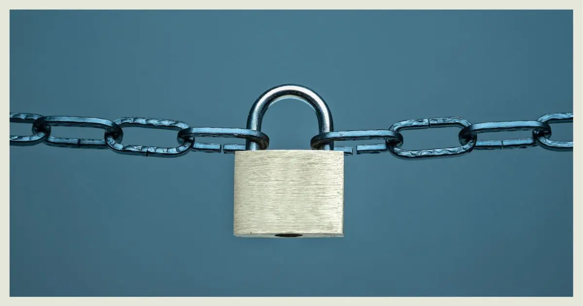 Padlock in a chain.