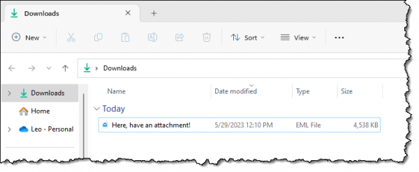 An "eml" file in the Download folder.