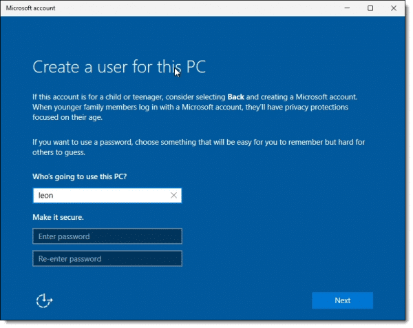 Creating a local account in Windows 11 Setup.